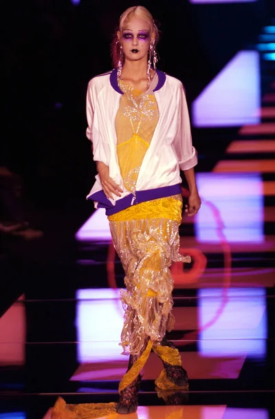 Look 25